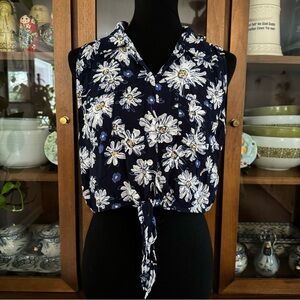 Vintage 90’s Downtown Daisy Button Down Tie-Front Tank Top